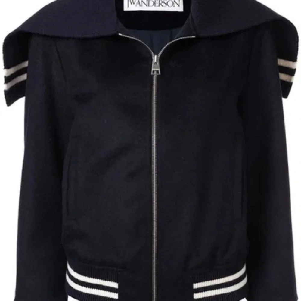 NWT J.W. ANDERSON CAPED ZIP-FRONT KNIT BOMBER JACKET IN NAVY
